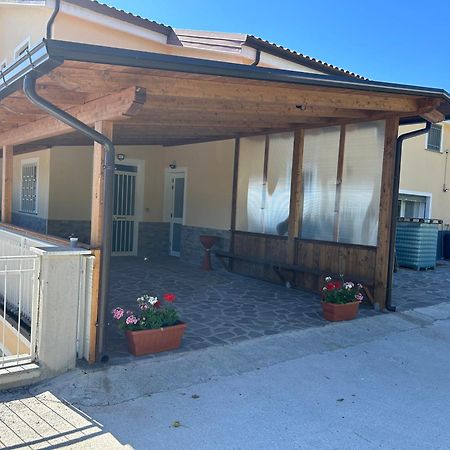 Chiaromonte Siris B&B - Affittacamere מראה חיצוני תמונה